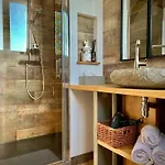 La Bastide De فندق مبيت وإفطار 4*