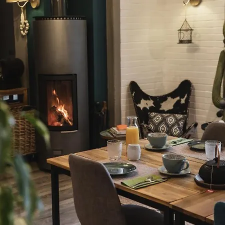 Couette-café La Bastide De 4*